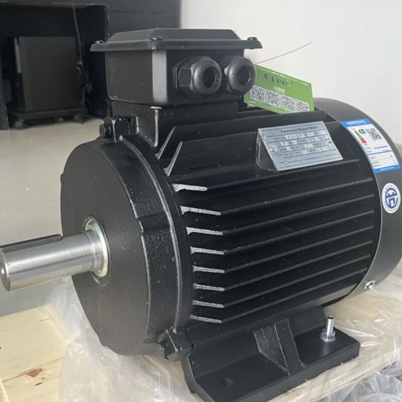 500W sampai 5000KW Motor Magnet Permanen Kustomisasi rentang kecepatan tegangan 20 sampai 3000 rpm Ideal untuk aplikasi industri