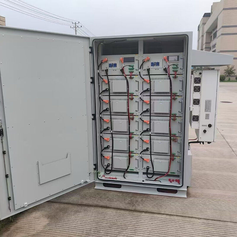 Baterai Lithium Penyimpanan Energi Tegangan Terukur 51,2V dengan Tingkat Perlindungan IP54 dan Skalabilitas Modular untuk Kabinet Baterai Luar Ruangan