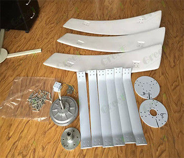 Turbin Angin Sumbu Vertikal GV Cocok untuk Semua Kondisi Cuaca Kecepatan Angin Cut-In 3 M/s Tegangan Opsional 24-380Vac