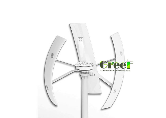 24-380Vac Opsional Tegangan Turbin Orientasi Vertikal Untuk 3 M/s Cut-In Kecepatan Angin