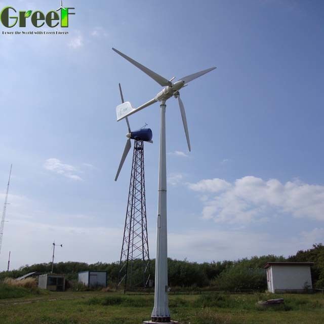 SWT 5kw 10kw Pitch Control Turbin Angin dengan Baterai LiFePO4 Rumah untuk Sistem Energi Ramah Lingkungan